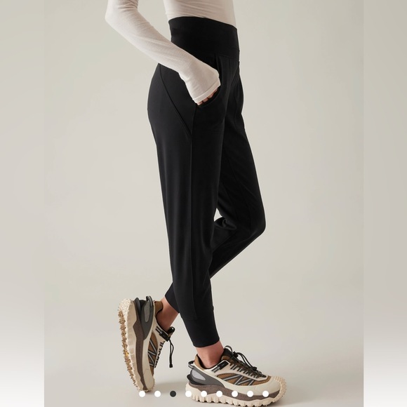Athleta Pants - Athleta Venice jogger (the best!)